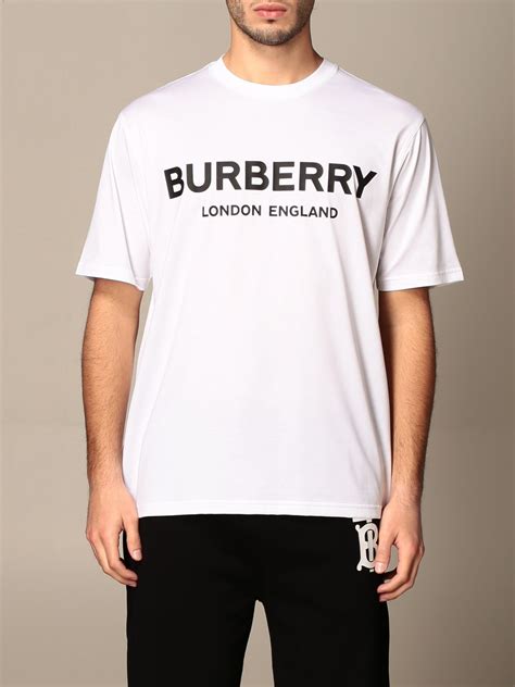 t shirt uomo burberry fake